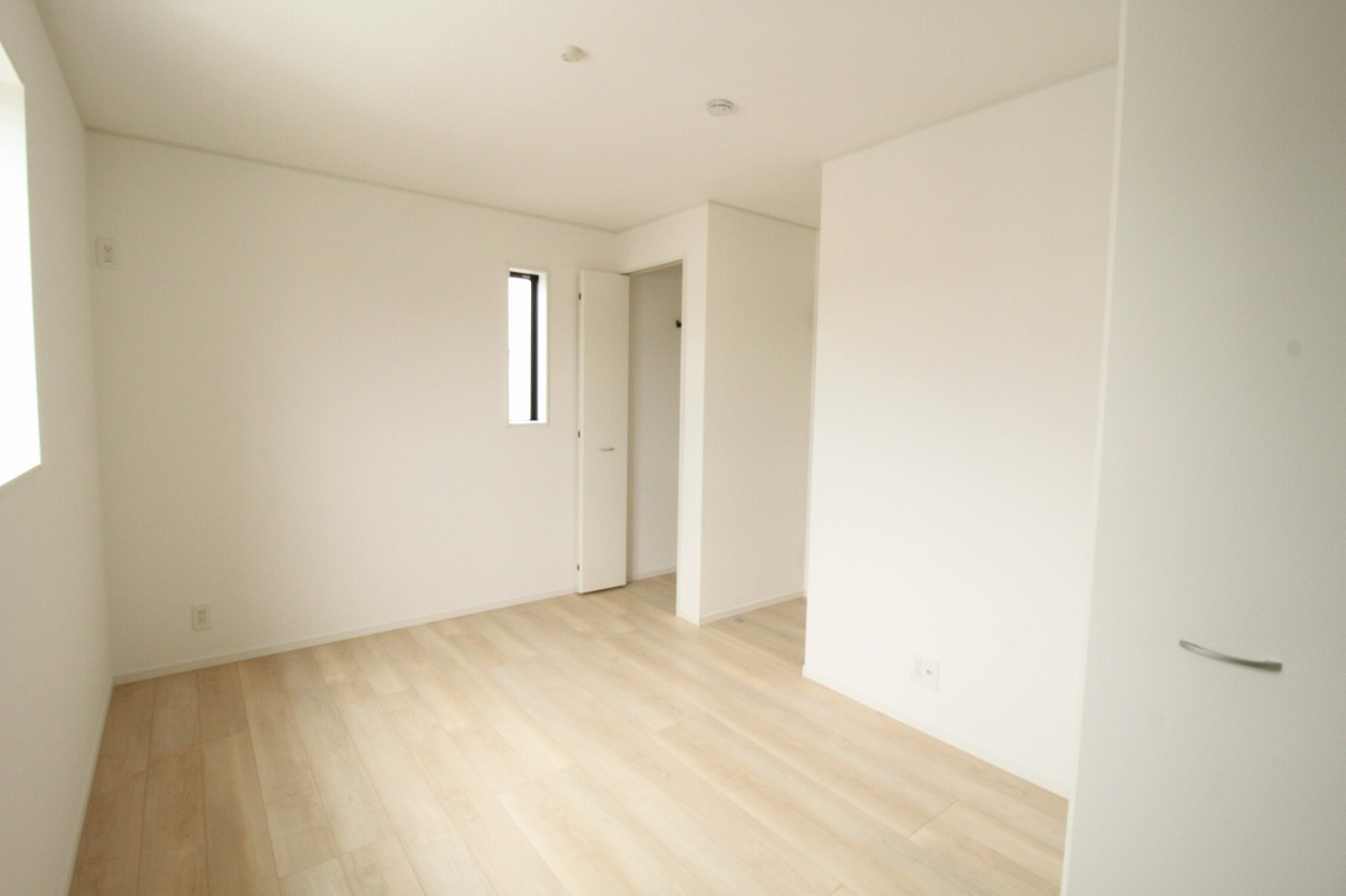 中須賀町　新築戸建　1号棟（第2）の収納|2F　西の部屋　6.5帖