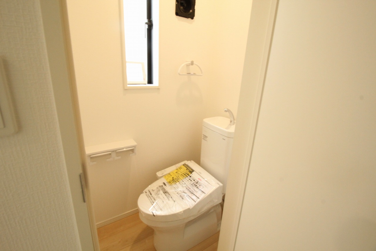 中須賀町　新築戸建　1号棟（第2）のトイレ|2F