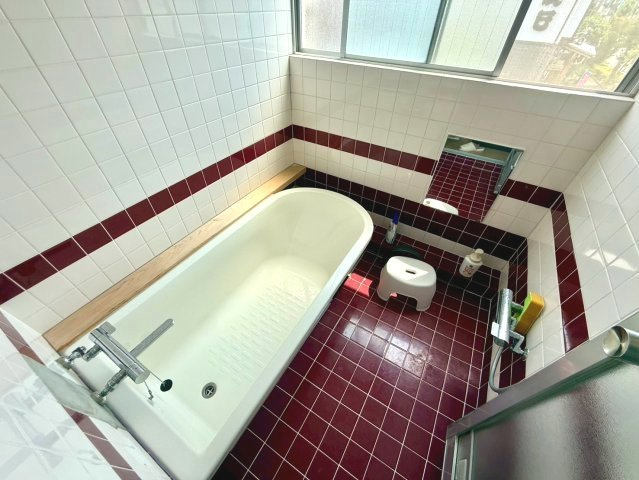 蒲郡市三谷町東前貸店舗・事務所の浴室