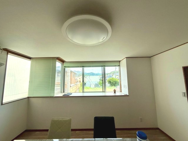 蒲郡市三谷町東前貸店舗・事務所の内装