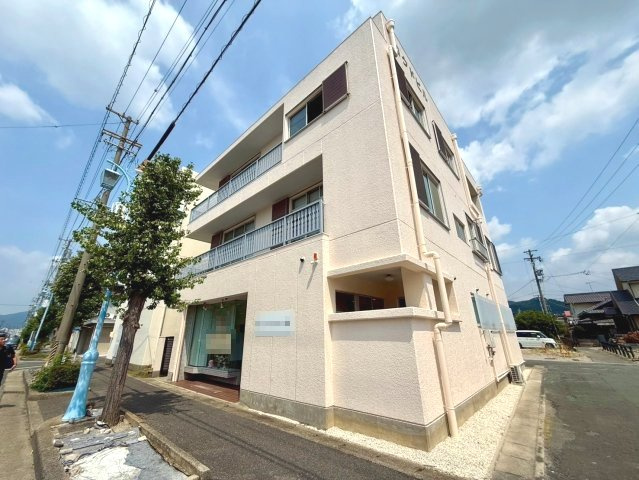 蒲郡市三谷町東前貸店舗・事務所の外観