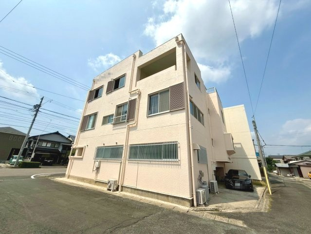 蒲郡市三谷町東前貸店舗・事務所の外観