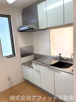 【キッチン】 | グランラシュレ B棟 | カウンターキッチン