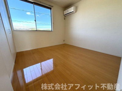 【寝室】 | グランラシュレ B棟 | 洋室5.5帖