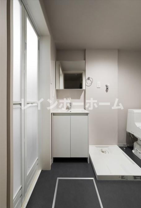 アーバンハウス岩槻の独立洗面台
