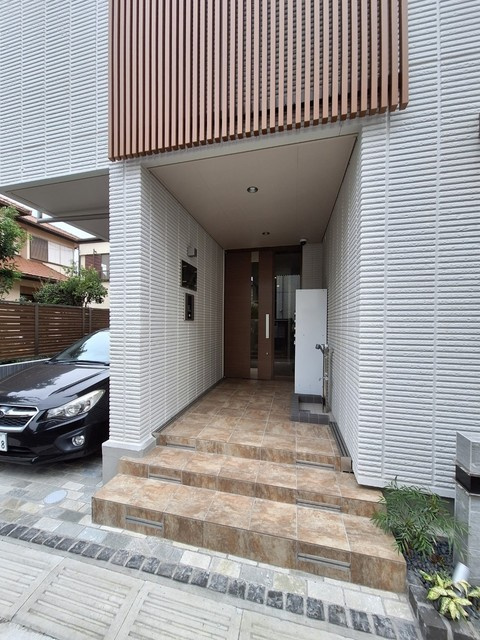 ＵＰＦＩＥＬＤ　アップフィールドのエントランス|★エントランス★