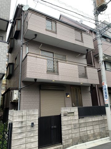 弥生町2丁目戸建
