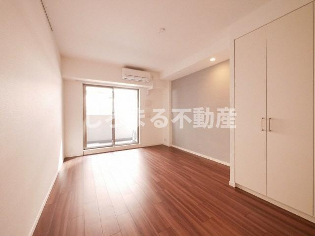 パークアクシス大阪新町の居間・リビング