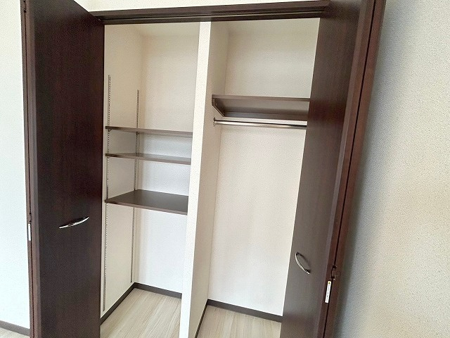 アーバンフラッツ西中島の収納