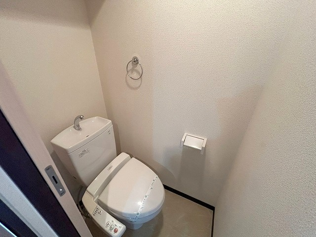 アーバンフラッツ西中島のトイレ