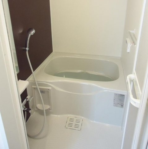 サンビレッジＥの浴室