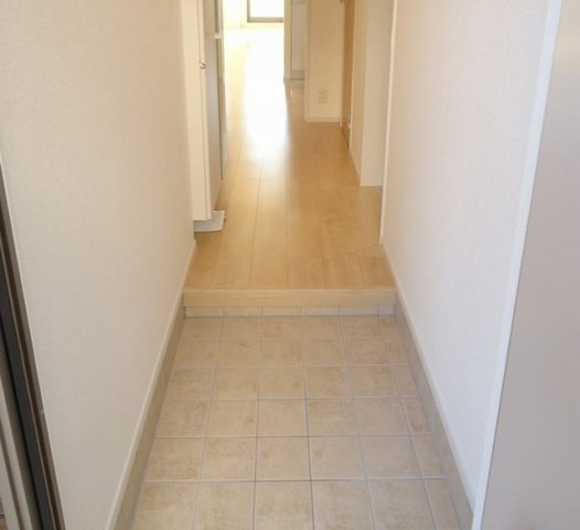 サンビレッジＥの玄関