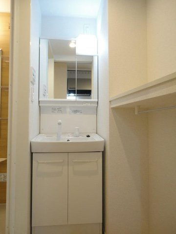 アベニュー　Ｍ－Ⅲの洗面所