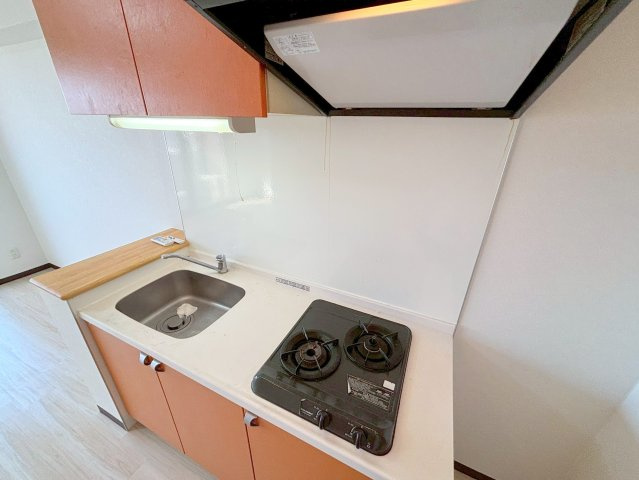 アーバンフラッツ西中島のキッチン