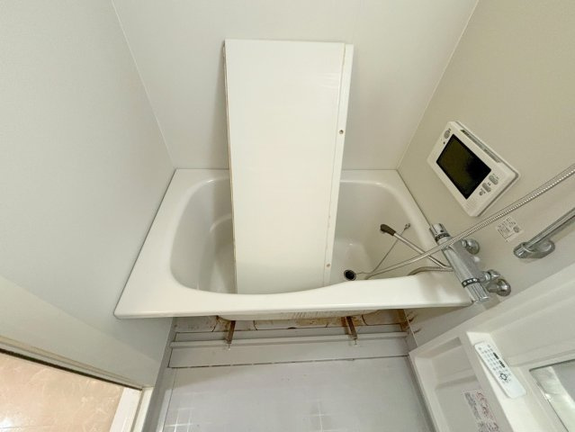 アーバンフラッツ西中島の浴室