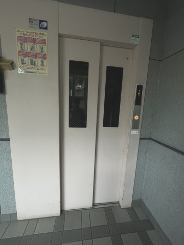 エレベーターがあります