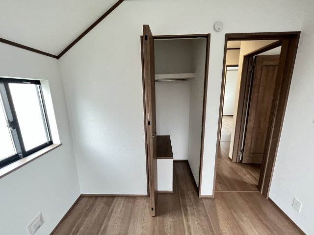 【収納】 | 福岡市東区香住ヶ丘5丁目第1　D号棟（全6棟）【仲介手数料無料・0円】 | 施工例。施工例は完成時と異なる場合があります。