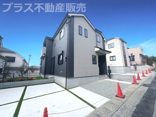 【外観】 | 福岡市東区香住ヶ丘5丁目第1　D号棟（全6棟）【仲介手数料無料・0円】 | 現地写真。プラス不動産販売なら、現場の全ての棟をまとめてご見学頂けます。