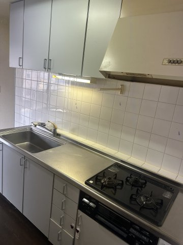 エマーレ与野本町のキッチン