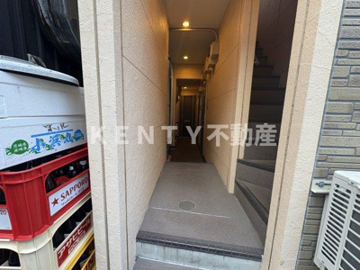 【エントランス】 | インベスト雪谷大塚 | 落ち着いたエントランスです