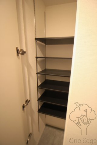 セレニテ中崎町リアンの玄関