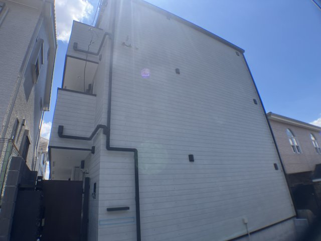 ラビット南与野の外観