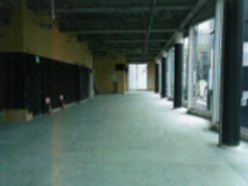 ニューギンザ５ビルのロビー