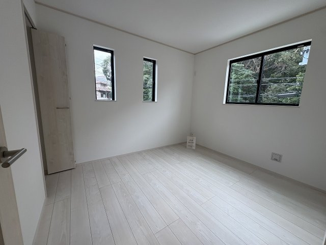 【子供部屋】 | 福岡市東区香住ヶ丘5丁目第1　F号棟（全6棟）【仲介手数料無料・0円】 | 施工例。施工例は完成時と異なる場合があります。