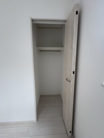 【収納】 | 福岡市東区香住ヶ丘5丁目第1　F号棟（全6棟）【仲介手数料無料・0円】 | 施工例。施工例は完成時と異なる場合があります。