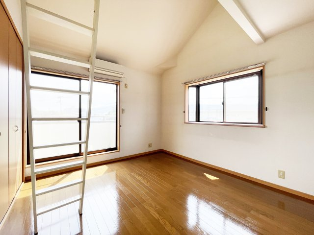 ルーチェ山下の居間・リビング