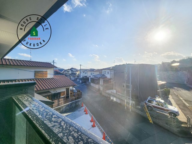 福岡市博多区東月隈2丁目第3-1棟（1号棟）の展望|窓から緑が見える物件も魅力的です。