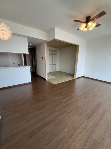 ジオタワー天六の居間・リビング