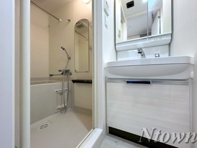 【洗面所】 | ディアレイシャス金山 | 忙しい朝には欠かせない洗面所です