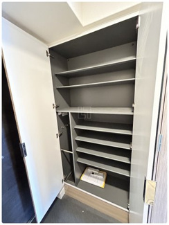 【収納】 | プレサンスOSAKADOMECITYビーツ | プレサンスOSAKADOMECITYビーツ　シューズボックス