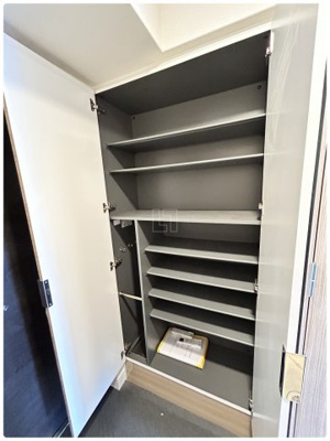 【収納】 | プレサンスOSAKADOMECITYビーツ | プレサンスOSAKADOMECITYビーツ　シューズボックス