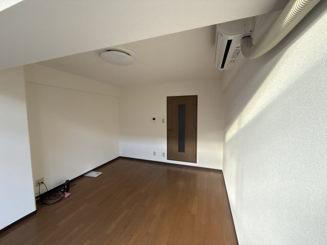 姫路市安田４丁目の賃貸マンションの洋室