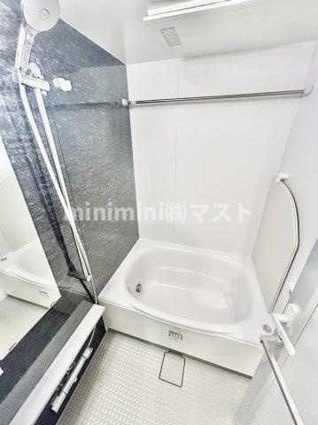 ルフォンプログレ新町の浴室