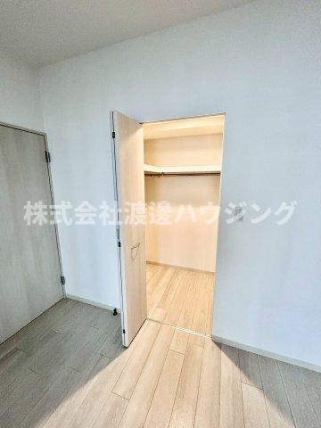 Welina江坂の収納|ウォークインクローゼット