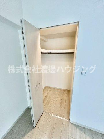 Welina江坂の収納|ウォークインクローゼット