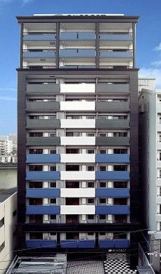 エンクレスト天神南IIの外観