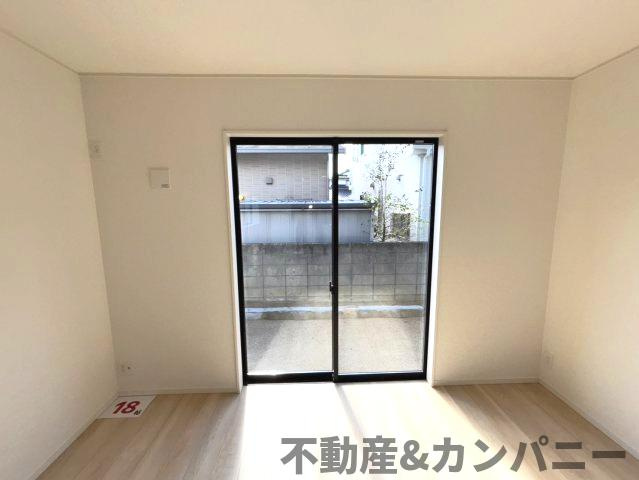 クレイドルガーデン溝辺1号棟　新築建売分譲地(全2棟)　松山市溝辺第2の居間・リビング|居間です