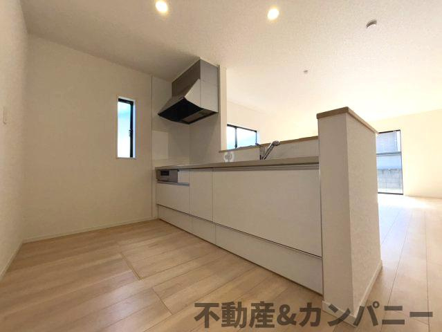 クレイドルガーデン溝辺1号棟　新築建売分譲地(全2棟)　松山市溝辺第2のキッチン|使いやすいキッチンです