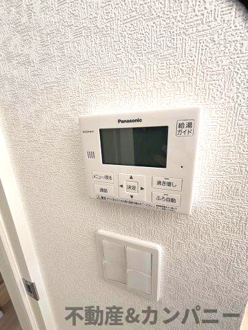 クレイドルガーデン溝辺　新築建売分譲(全2号地)　松山市溝辺第2-2号地の居間・リビング|使いやすい居間です