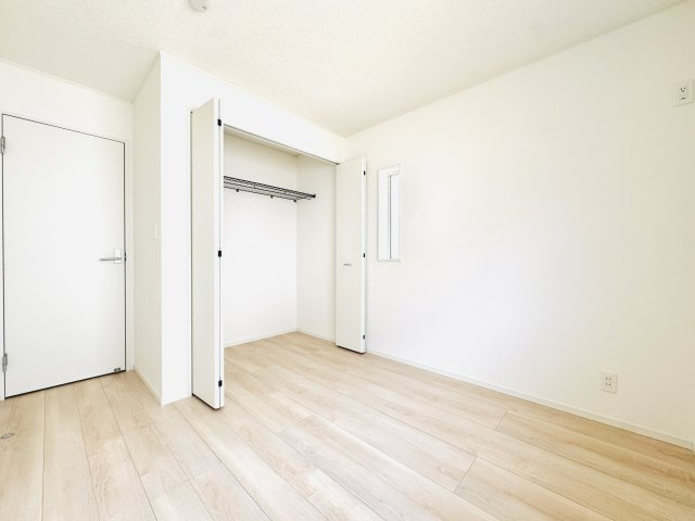 Cradle Garden大泉町寄木戸第16　新築住宅 3号棟の洋室