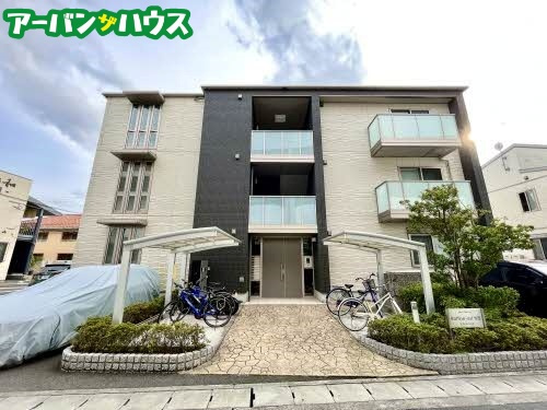 ラフィネ・エスト竹田の外観