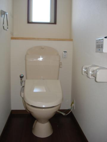 メゾン・ド・アイのトイレ|シャワー付トイレ