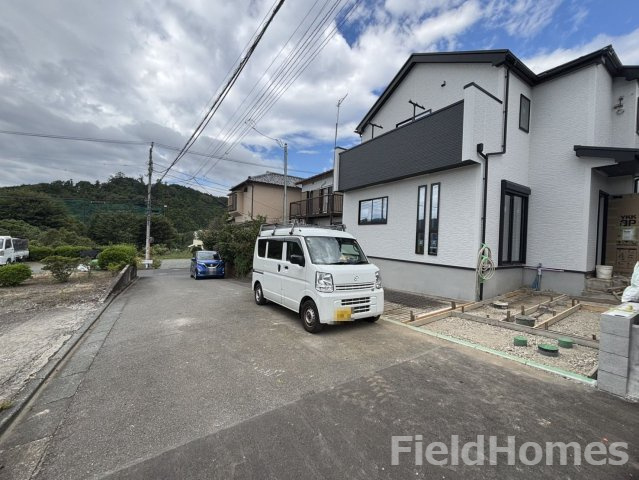 秦野市堀西新築戸建て　9期1号棟の前面道路含む現地写真|前面道路含む現地写真です。
