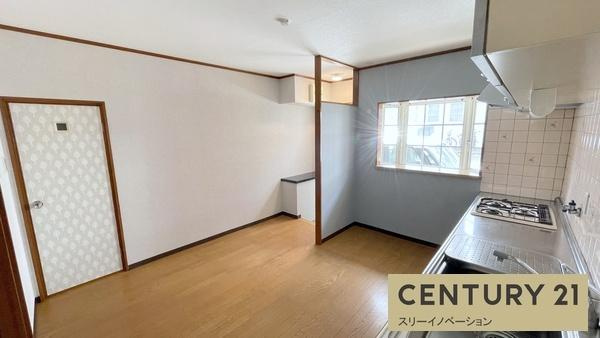 大阪市大正区泉尾４丁目のテラスの居間・リビング|★日当たり良好の洋室★