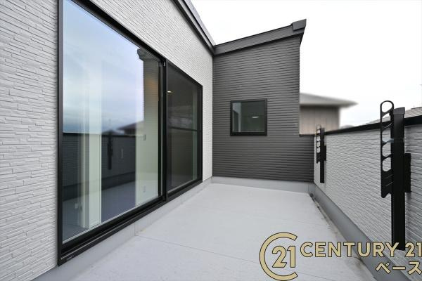 奈良市北登美ケ丘６丁目 ５号棟 ／一戸建のバルコニー|■現地撮影写真■