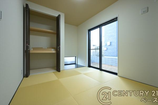 奈良市北登美ケ丘６丁目 ６号棟 ／一戸建の和室|■現地撮影写真■ほっこり落ち着ける和室！客間としてもご利用いただけます！■